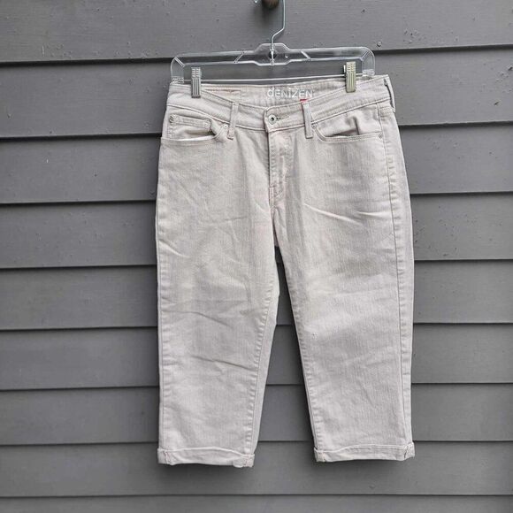 Denizen Levis Tan Cropped Jeans  See Measurements - Picture 1 of 10